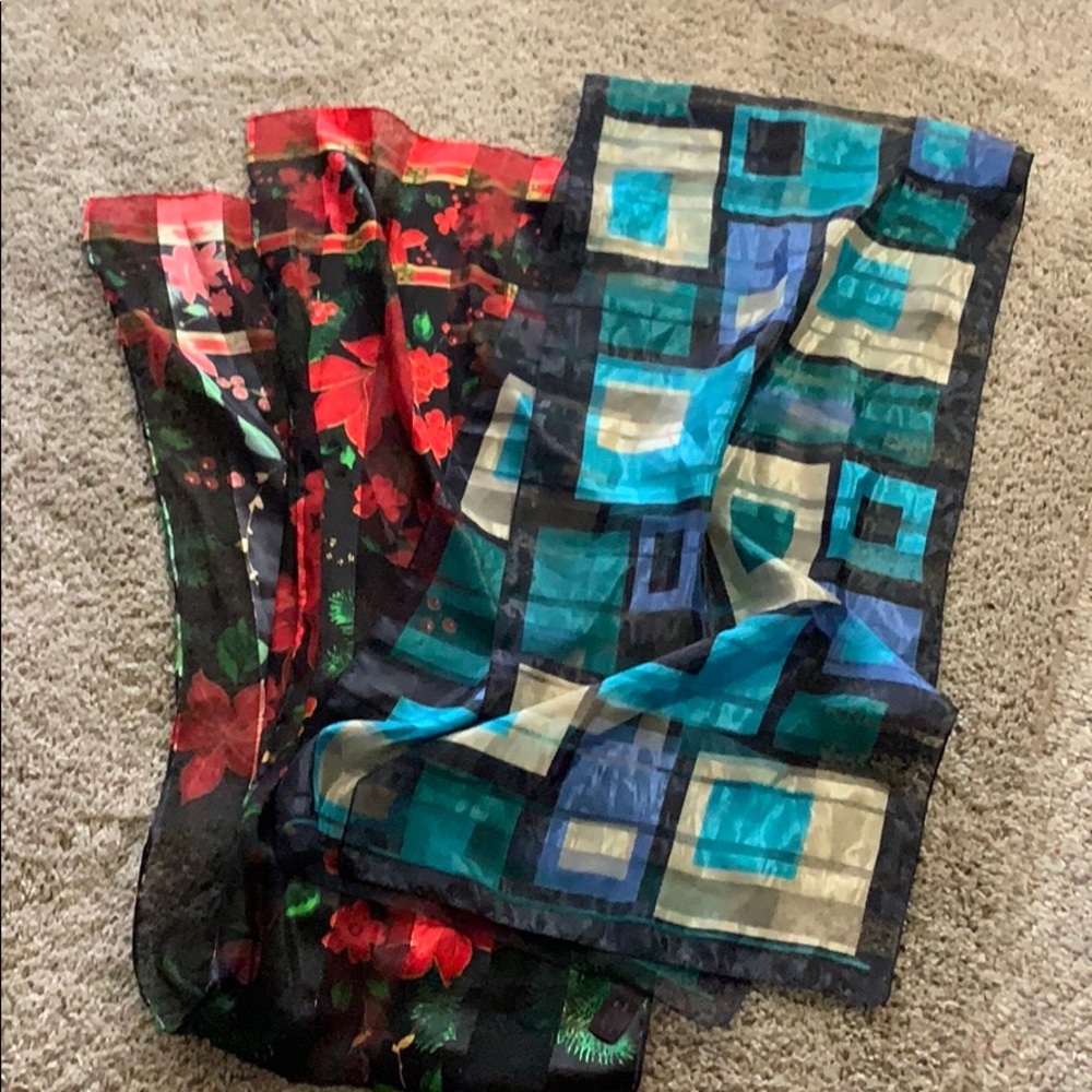 Scarf ESTATE ITEM Random Scarves Pre Owned